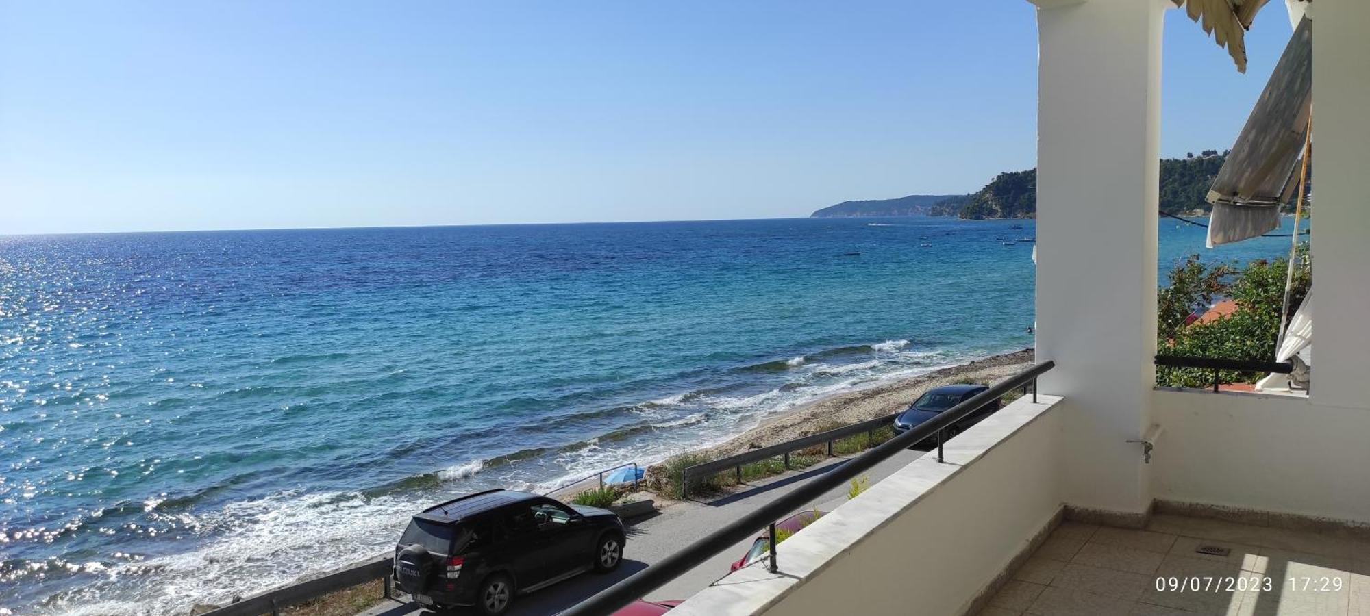 Seaside Beach House Сиври Экстерьер фото