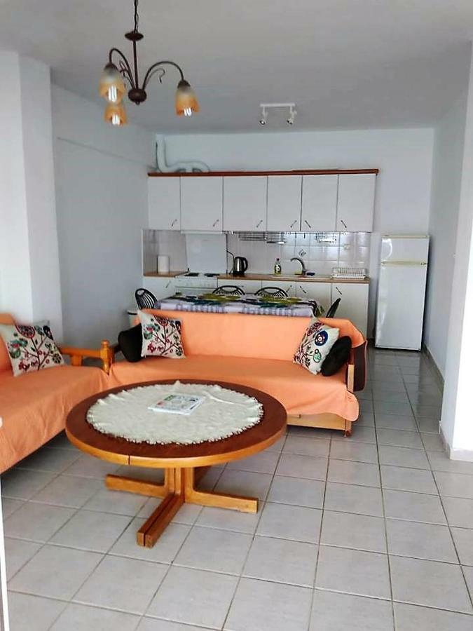 Seaside Beach House Сиври Экстерьер фото